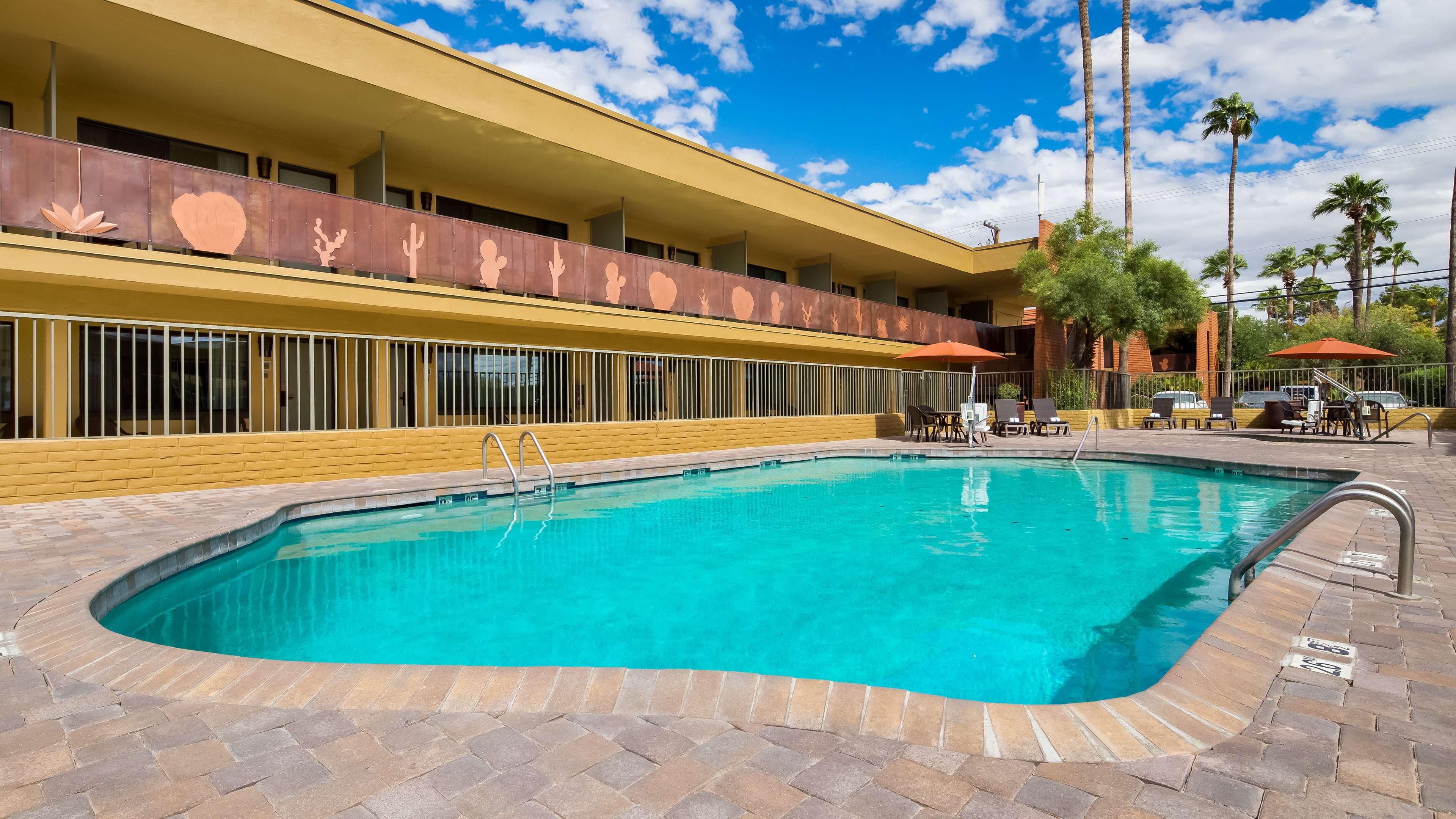 Best Western Royal Sun Inn & Suites Tucson Dış mekan fotoğraf
