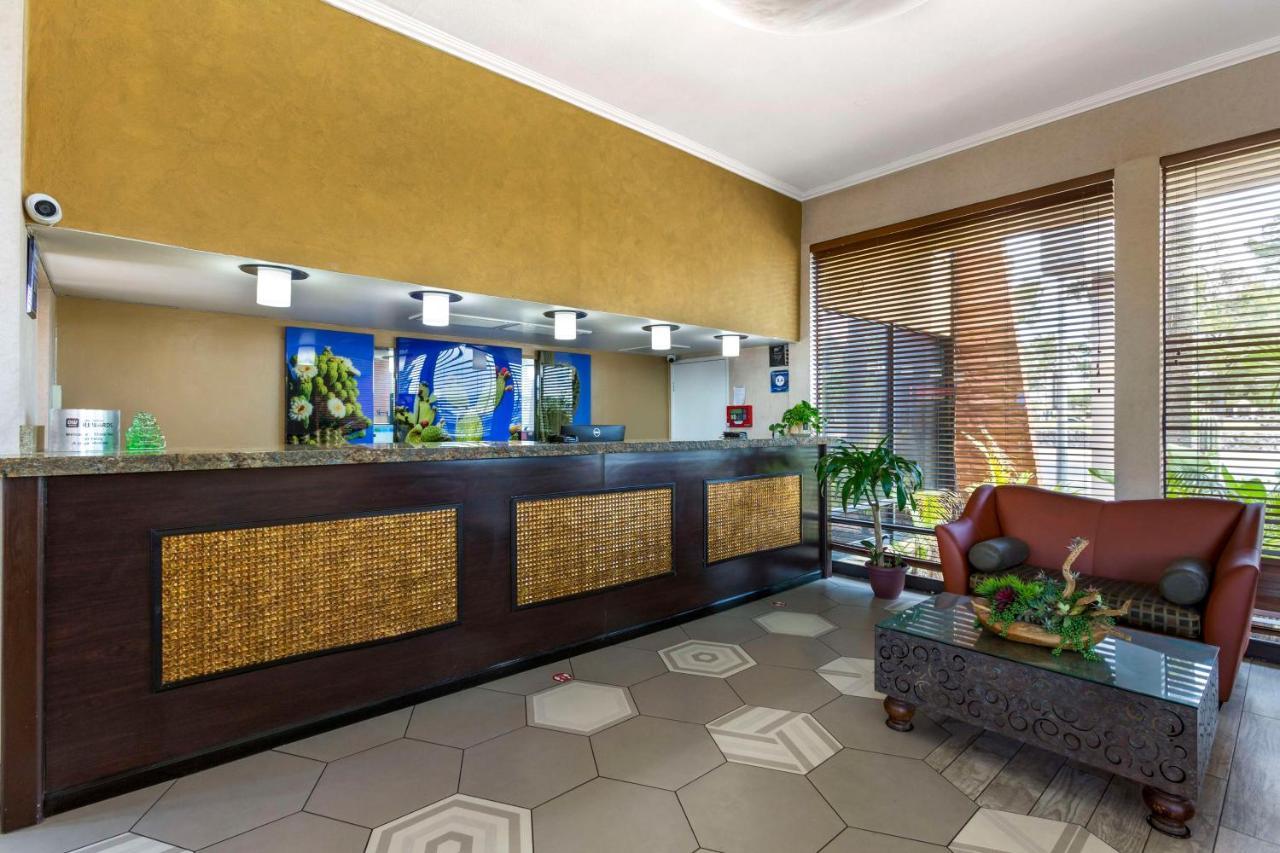 Best Western Royal Sun Inn & Suites Tucson Dış mekan fotoğraf