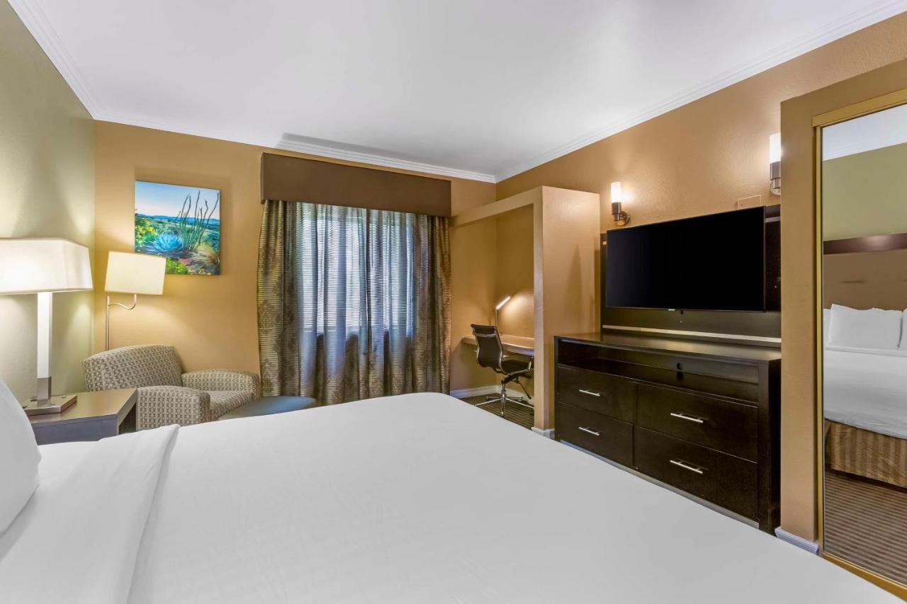 Best Western Royal Sun Inn & Suites Tucson Dış mekan fotoğraf